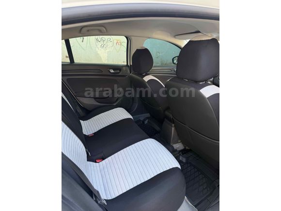 Sahibinden Renault Megane 1.6 Joy 2017 Model 