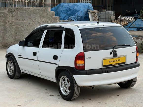 BZ AO AUTO'DAN MASRAFSIZ OPEL CORSA