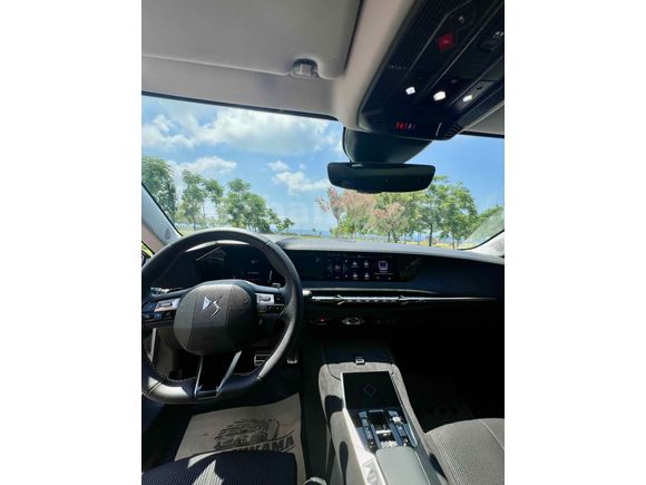 DS4 1.2 PureTech Performance Line 2023 Model 14.800 KM 