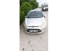 Sahibinden Ford Fiesta 1.4 Titanium X 2011 Model  173.000 km Gri (Gümüş)