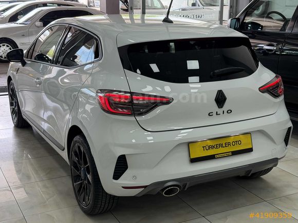 ORJİNAL 2025 RENAULT CLİO ESPRİT ALPİNE X-TRONİC