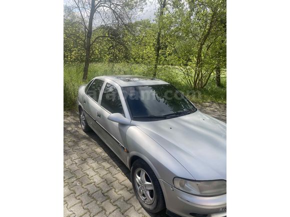 Sahibinden Opel Vectra 2.0 GLS 1996 Model 