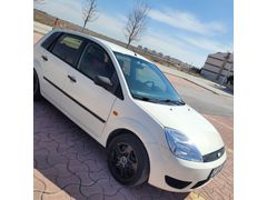 ÖĞRETMENDEN ORİJİNAL, TEMİZ KULLANILMIŞ FORD FİESTA