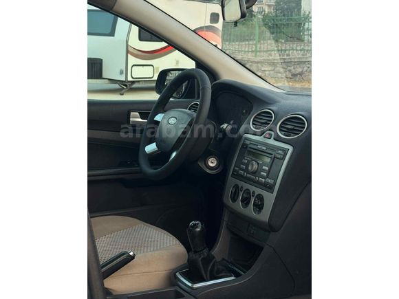 GÜNCEL OTOMOTİV'DEN HATASIZ FORD FOCUS TREND