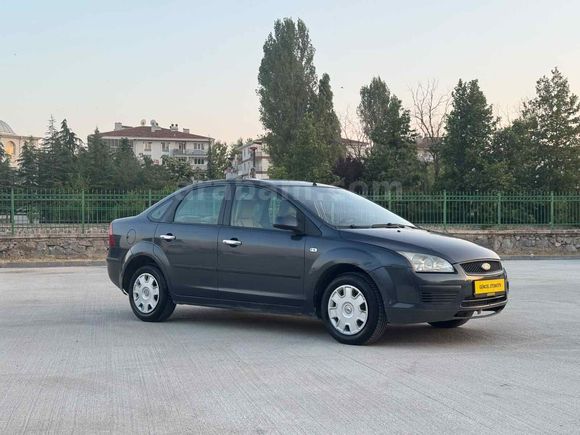 GÜNCEL OTOMOTİV'DEN HATASIZ FORD FOCUS TREND
