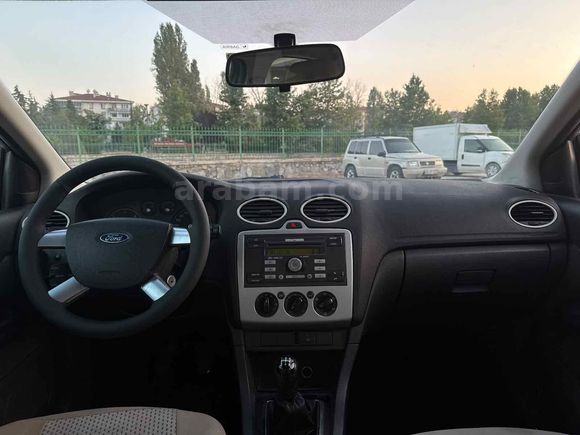 GÜNCEL OTOMOTİV'DEN HATASIZ FORD FOCUS TREND