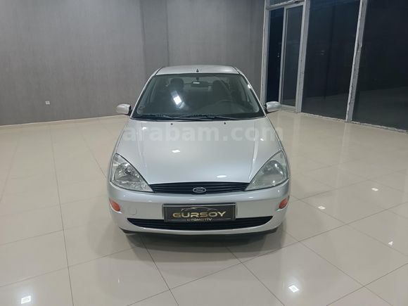 Galeriden Ford Focus 1.6 Comfort 2001 Model Denizli
