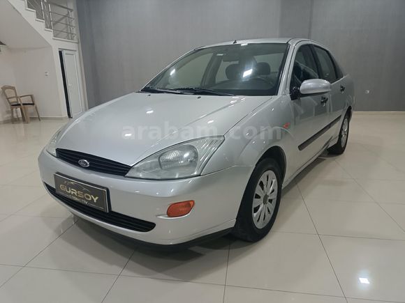Galeriden Ford Focus 1.6 Comfort 2001 Model Denizli