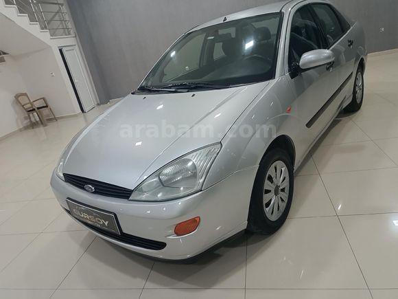 Galeriden Ford Focus 1.6 Comfort 2001 Model Denizli