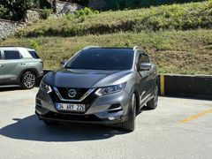 Sahibinden Nissan Qashqai 1.3 DIG-T Sky Pack Plus 2021 Model 