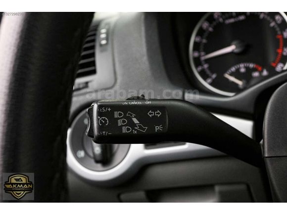 AKMAN'DAN 2011 SKODA OCTAVİA 1.6 AMBİENTE