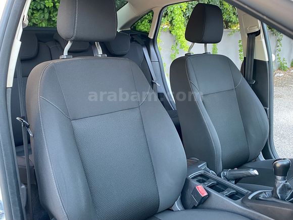 2015 MODEL/SADECE 68.000 KM DE/1.6 Ti-VCT/125 HP/D.EKRAN/G.GÖRÜŞ