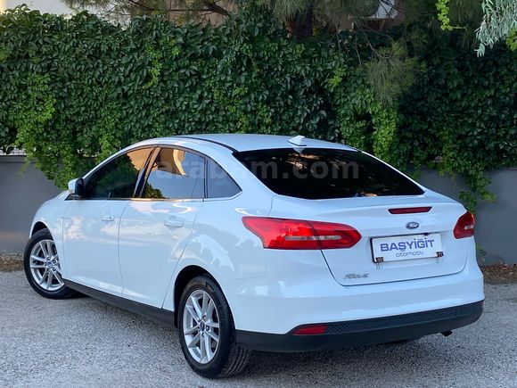 2015 MODEL/SADECE 68.000 KM DE/1.6 Ti-VCT/125 HP/D.EKRAN/G.GÖRÜŞ