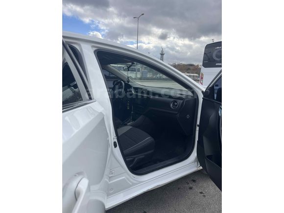 Sahibinden Toyota Auris 1.6 Active 2016 Model 