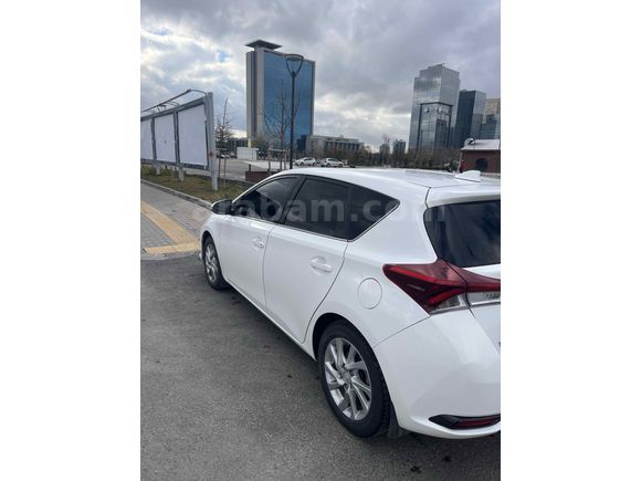 Sahibinden Toyota Auris 1.6 Active 2016 Model 