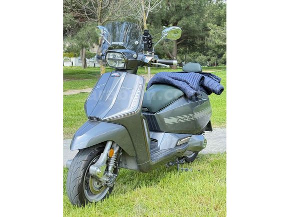 Sahibinden Lambretta X250 İstanbul