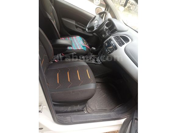 Sahibinden Fiat Linea 1.3 Multijet Easy 2012 Model