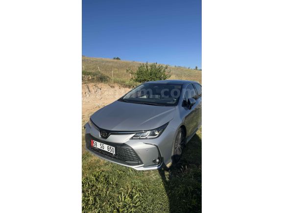 Sahibinden Toyota Corolla 1.5 Flame X-Pack 2023 Model 