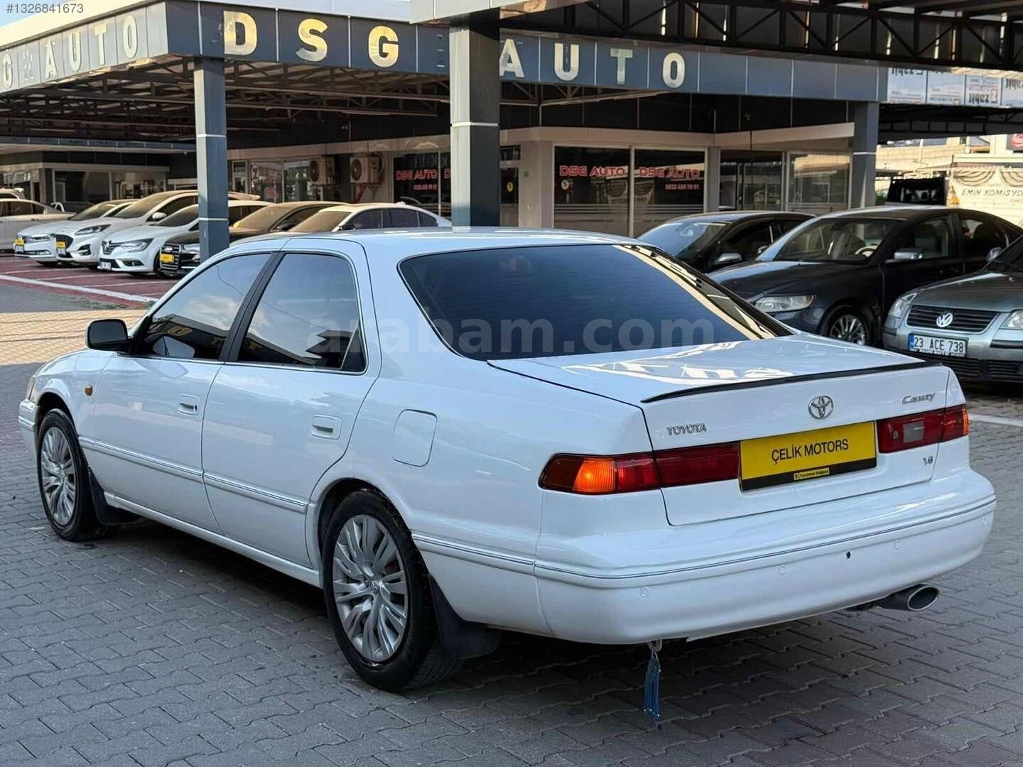 Galeriden Toyota Camry 3.0 GX 1998 Model Adana 350.000 km Beyaz 3
