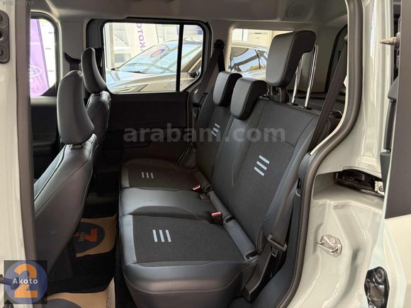 AKOTO FORD 2. ELDEN 2024 FORD COURİER ACTİVE 33.000KM'DE
