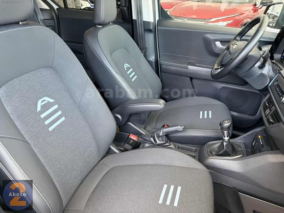 AKOTO FORD 2. ELDEN 2024 FORD COURİER ACTİVE 33.000KM'DE