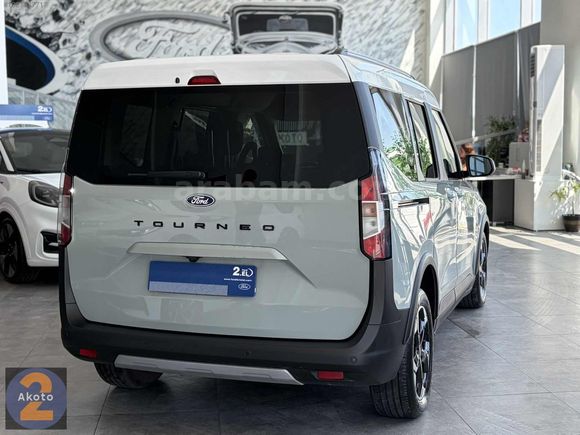AKOTO FORD 2. ELDEN 2024 FORD COURİER ACTİVE 33.000KM'DE