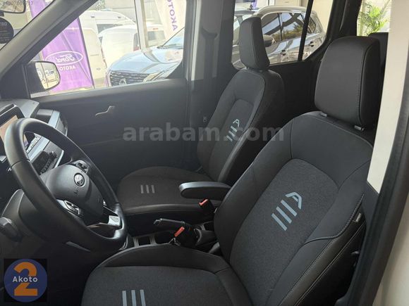 AKOTO FORD 2. ELDEN 2024 FORD COURİER ACTİVE 33.000KM'DE
