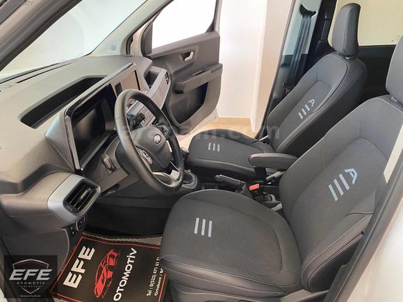 2025 FORD COURIER 1.5ECOBLUE ACTİVE ÇİFT RENK 10.500 KM