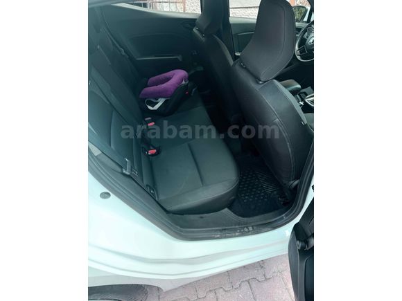 Sahibinden Renault Clio 1.0 TCe Joy 2022 Model 
