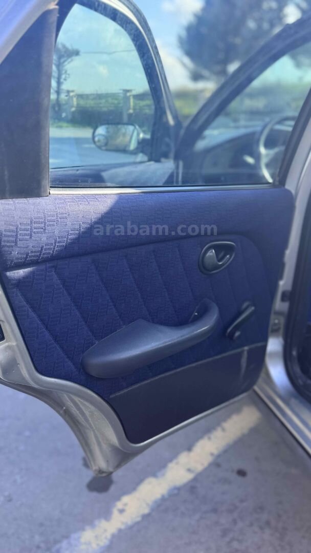Galeriden Fiat Albea 1.2 Active 2004 Model İstanbul 297.000 km Gri 7