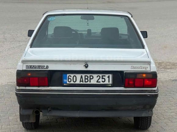 Sahibinden Renault R 9 1.4 Broadway 1994 Model 
