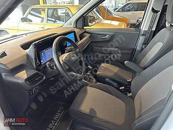 BOYASIZ 2025 MODEL FORD COURIER 1.5 ECOBLUE TREND