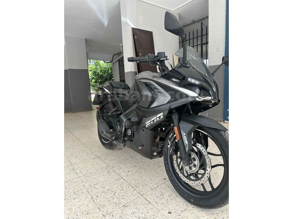 Sahibinden Bajaj Pulsar 200 RS 