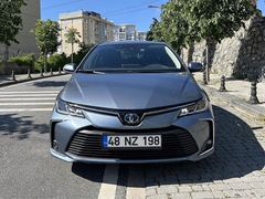 Sahibinden Toyota Corolla 1.8 Hybrid Flame X-Pack 2021 Model 