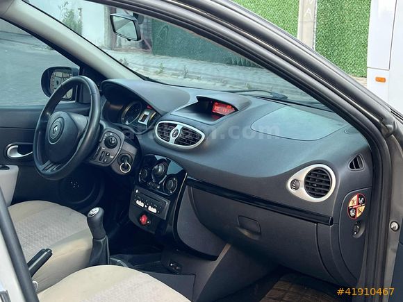 VİZYON OTOMOTİV'DEN CLİO 3 EXTREME