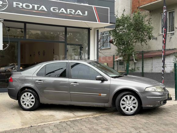 Galeriden Renault Laguna 2.0 Privilege 2004 Model Kocaeli