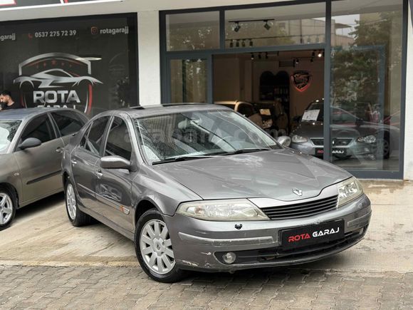 Galeriden Renault Laguna 2.0 Privilege 2004 Model Kocaeli
