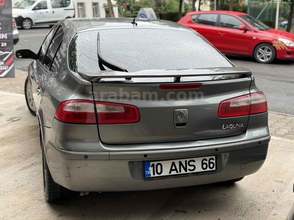 Galeriden Renault Laguna 2.0 Privilege 2004 Model Kocaeli