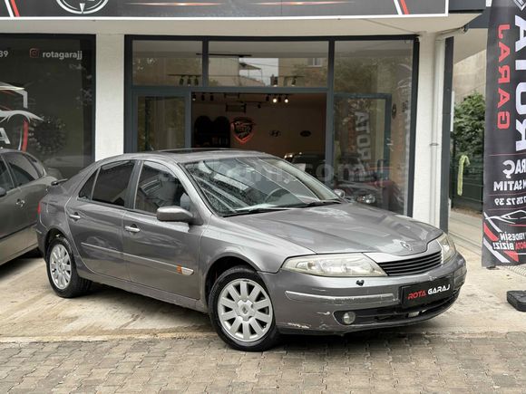 Galeriden Renault Laguna 2.0 Privilege 2004 Model Kocaeli