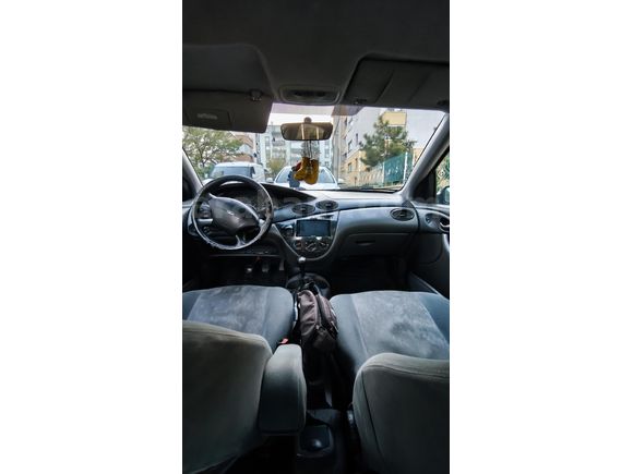 Sahibinden Ford Focus 1.6 Ghia 2001 Model Gri