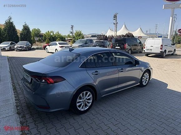 ŞAMLIOĞLU TOYOTA VE BYD BAYİ/2023MODEL/COROLLA 1.5 DREAM X-PACK
