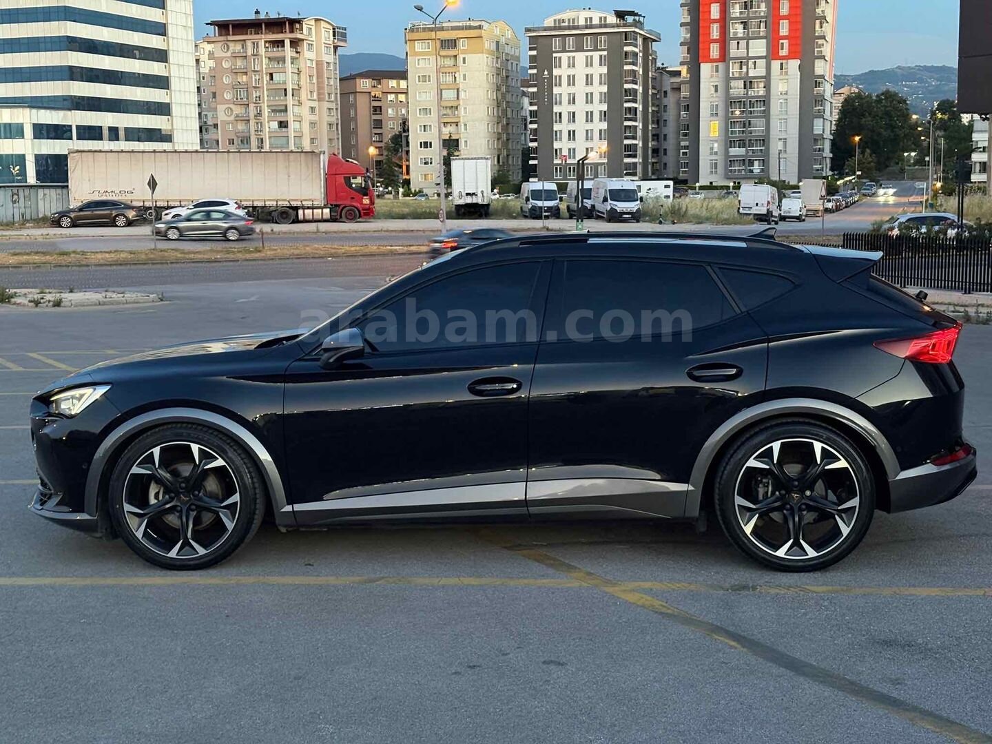 Sahibinden Cupra Formentor 1.5 TSI 2023 Model 74.000 km Siyah 2