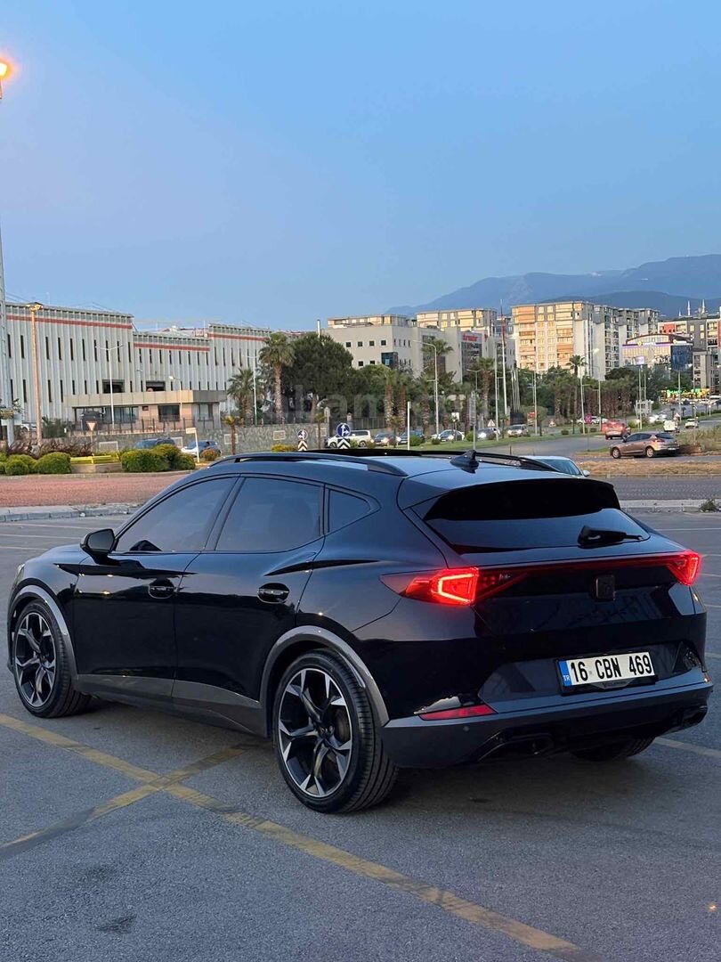 Sahibinden Cupra Formentor 1.5 TSI 2023 Model 74.000 km Siyah 3