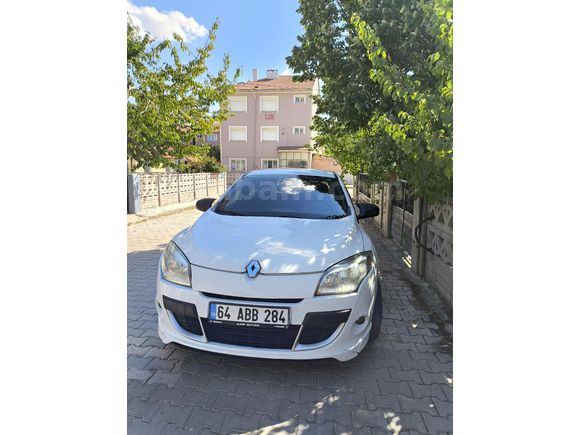 Sahibinden Renault Megane 1.5 dCi Privilege 2011 Model