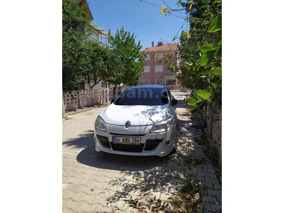 Sahibinden Renault Megane 1.5 dCi Privilege 2011 Model
