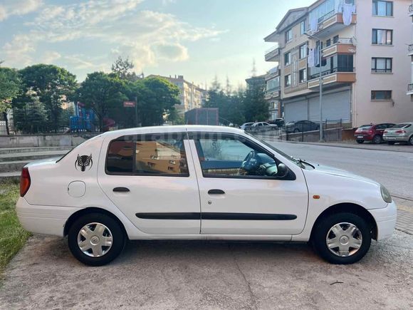Sahibinden Renault Clio 1.4 RNA 2001 Model 
