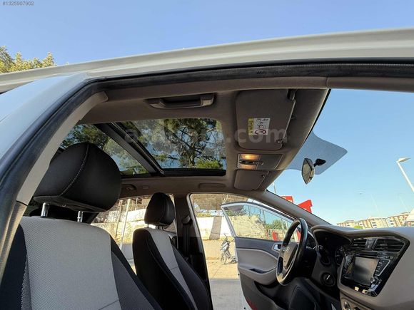 2016 MODEL 1.4 ELİTE PAKET CAM TAVANLI OTOMATİK 92 binde