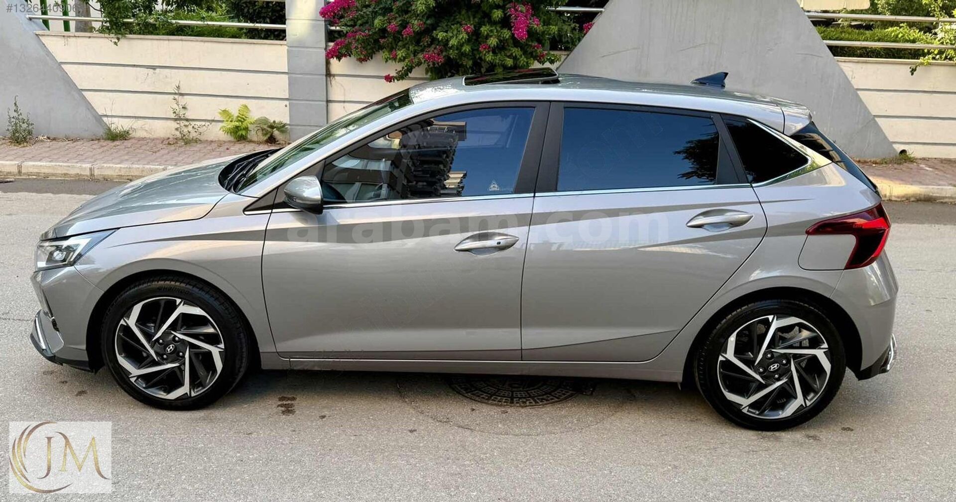 Galeriden Hyundai i20 1.4 MPI Elite 2022 Model Antalya 49.500 km Gri 4