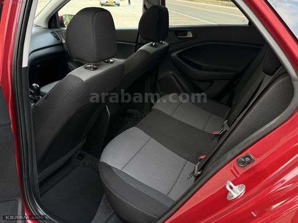 HATASIZ//CAM TAVAN//OTOMATİK//MAKYAJLI//
