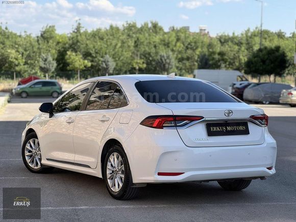 ERKUŞ MOTORS'DAN 2020 CAM GİBİ COROLLA 1.6LPG'Lİ 1LOKAL...